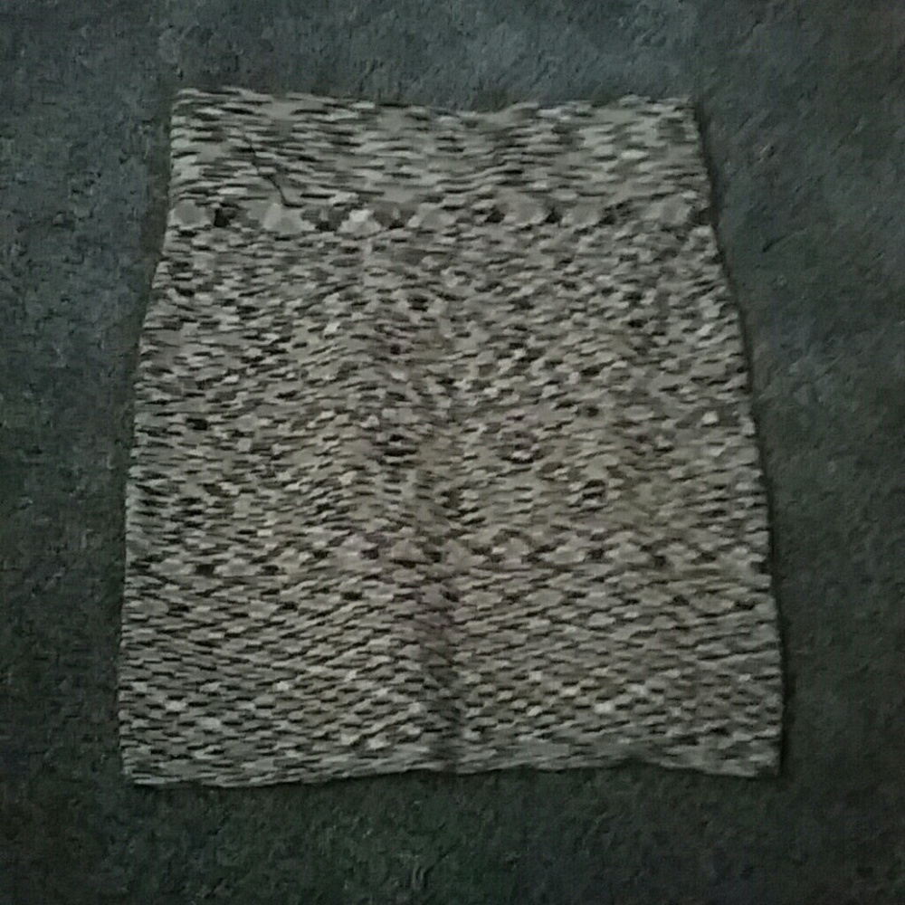 Pencil skirt size small